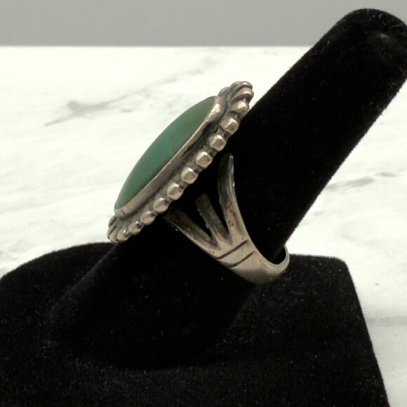 Vtg Sterling Silver Long Malachite Southwest Ring Stampwork Women Size 5 NOTE - Picture 2 of 11